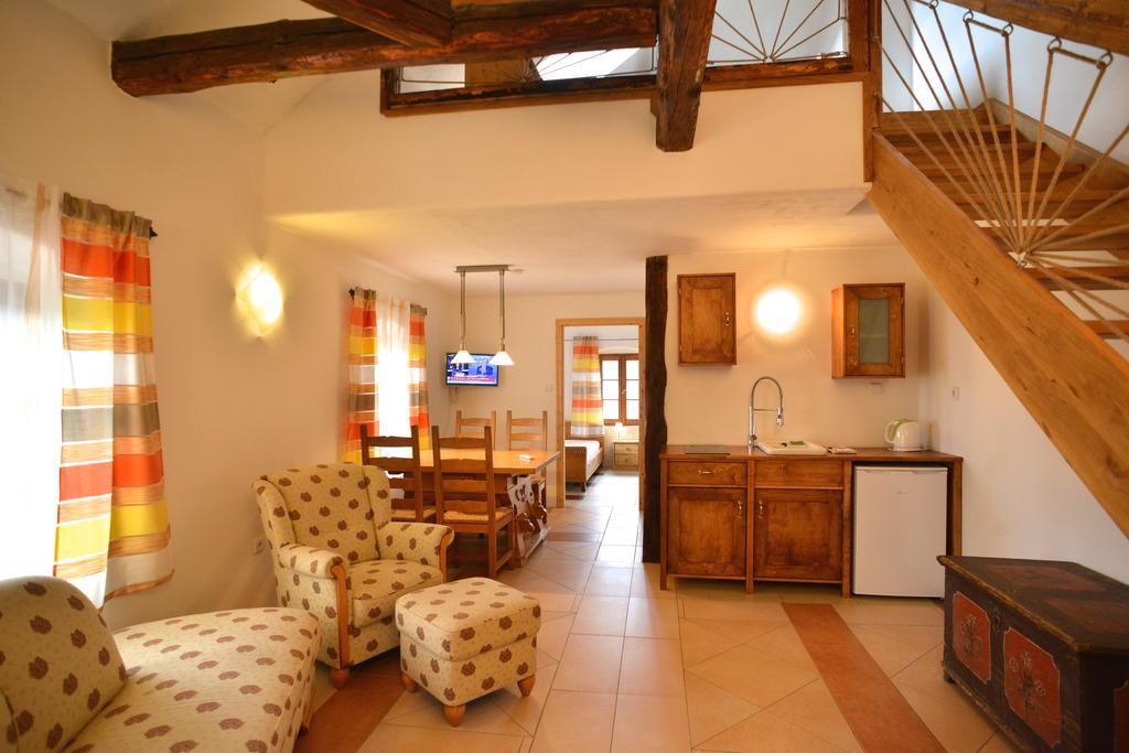 Pension Biofarma Slunecna * Zelnava